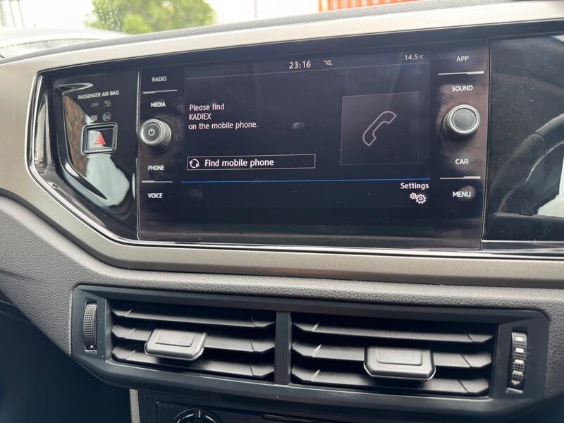 Volkswagen Polo view 19