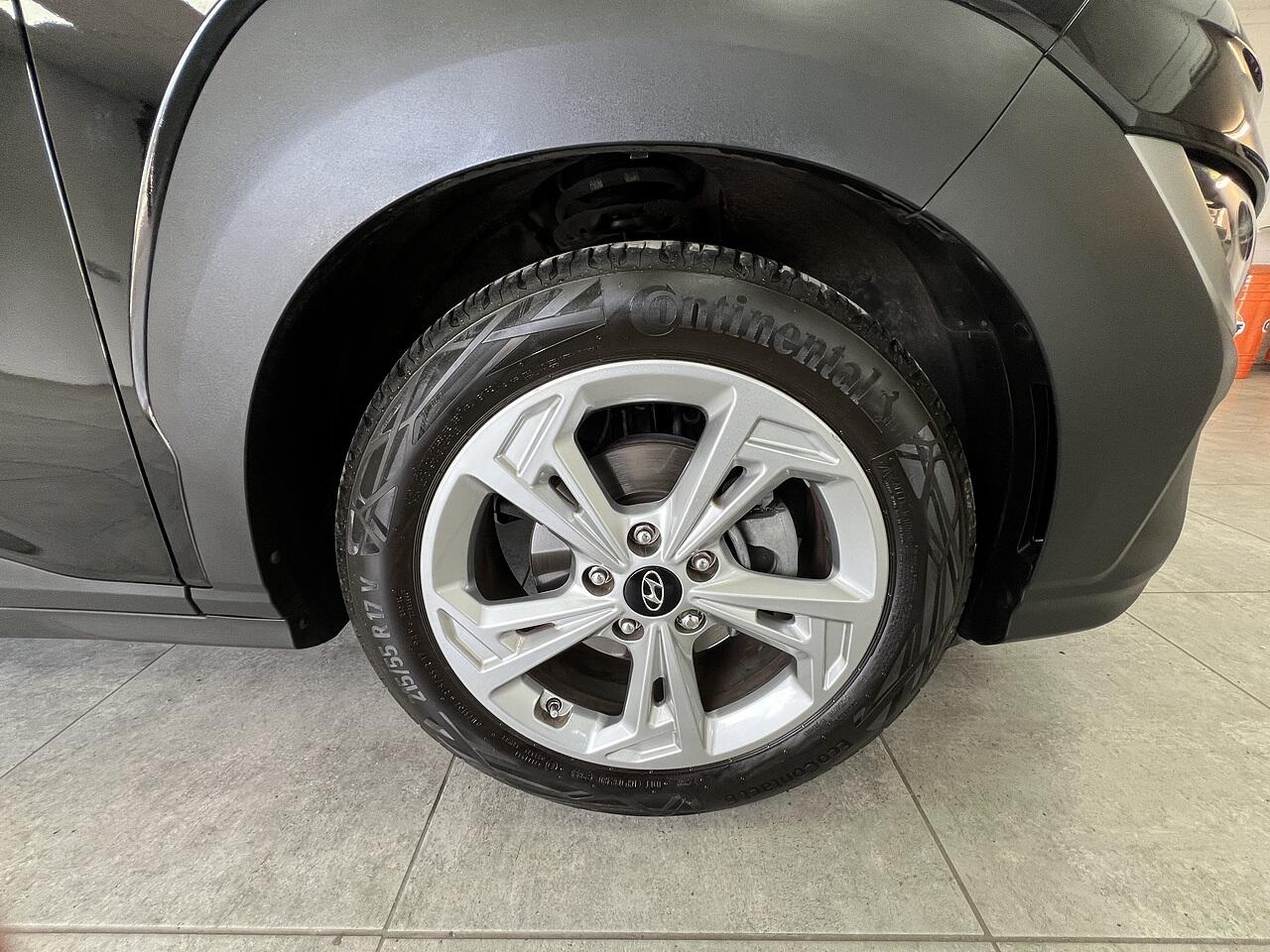Hyundai Kona view 22