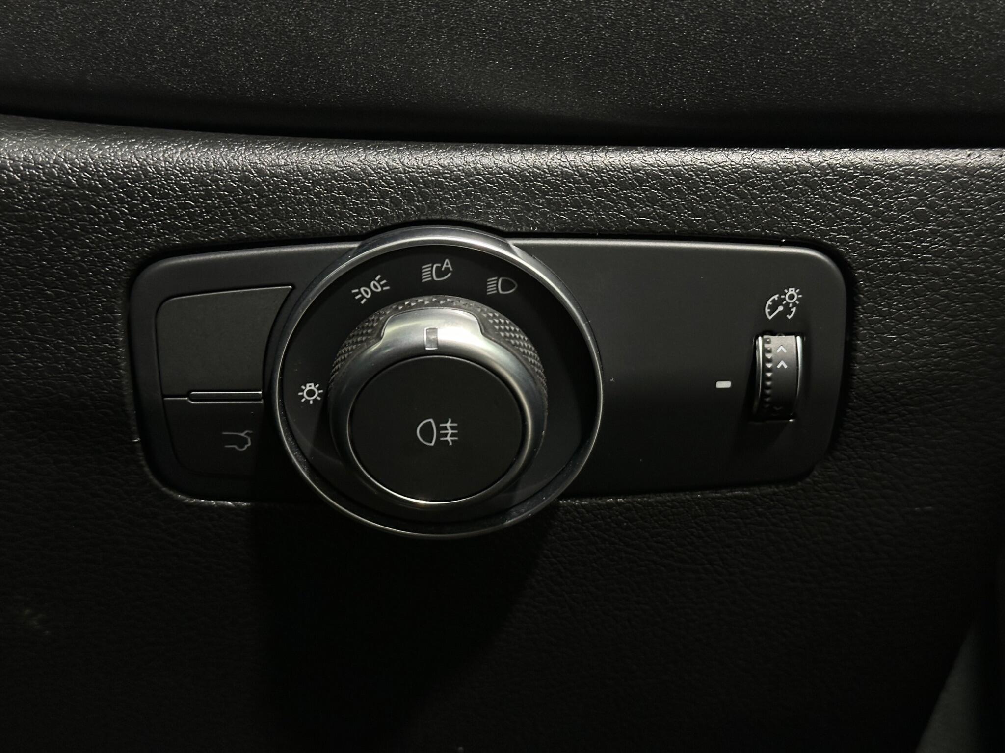 Alfa Romeo Tonale view 18