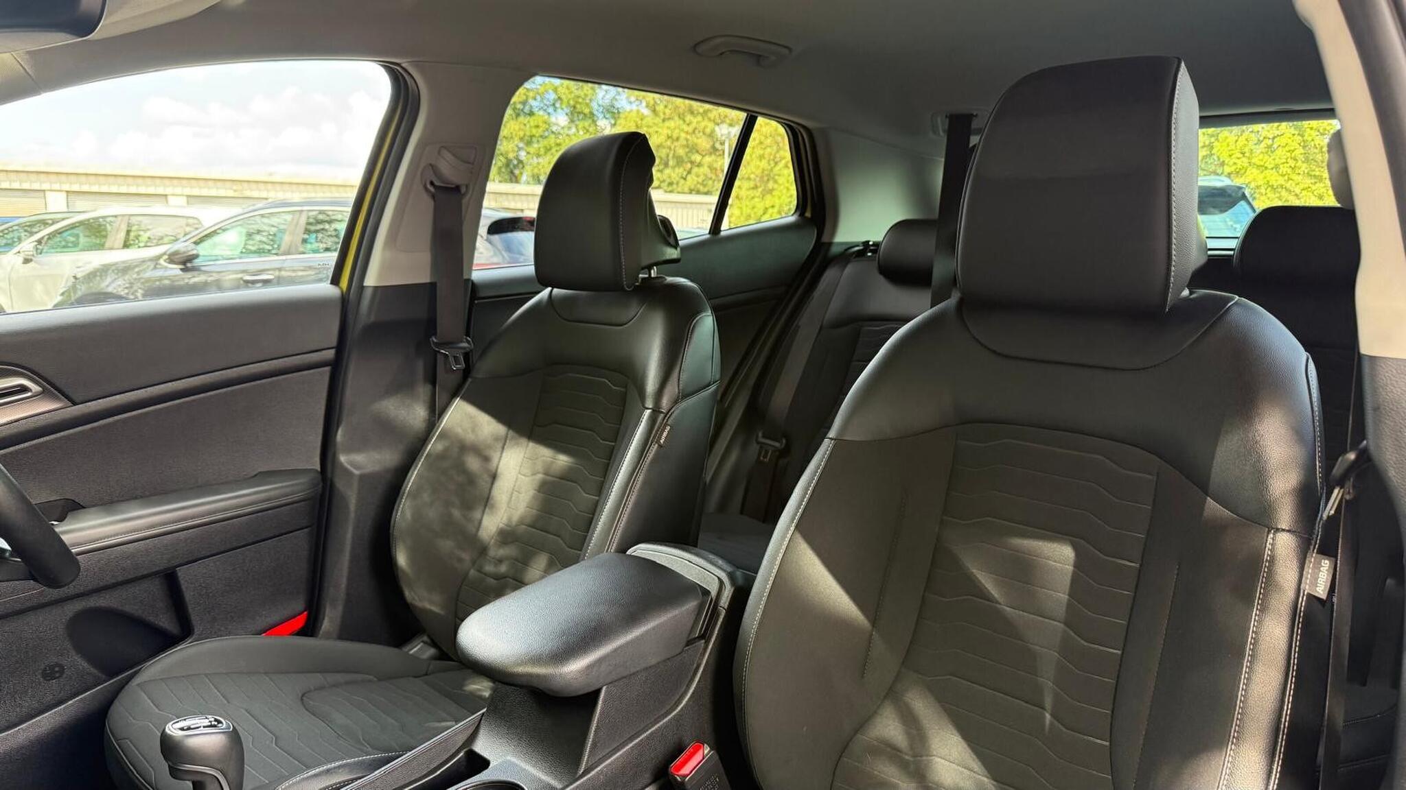 Kia Sportage view 25