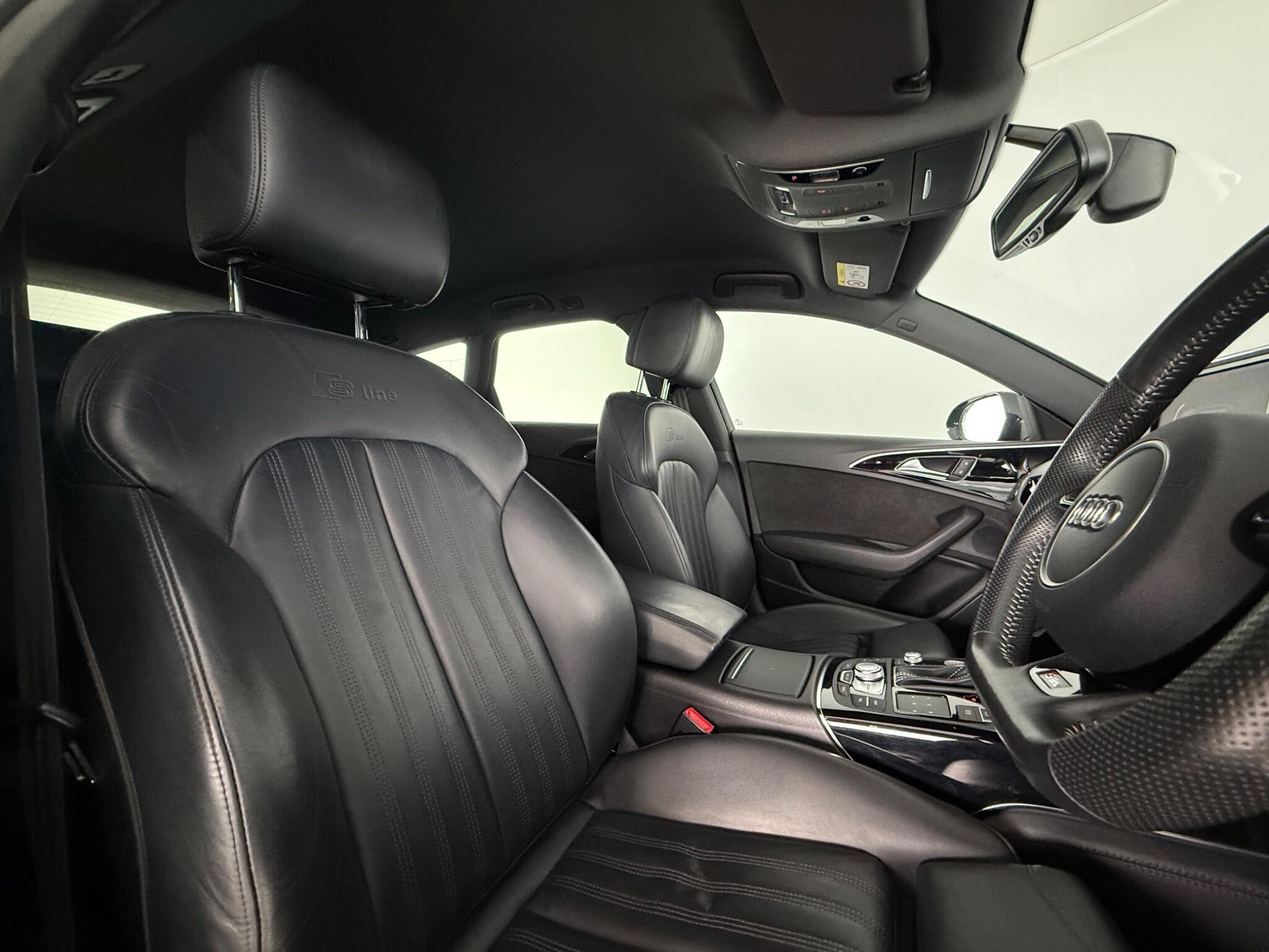 Audi A6 view 32