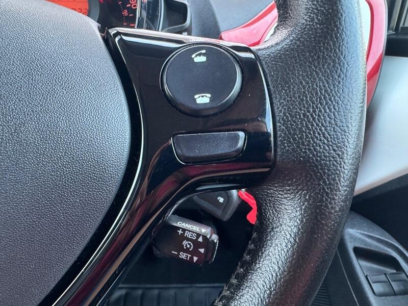 Toyota Aygo view 35