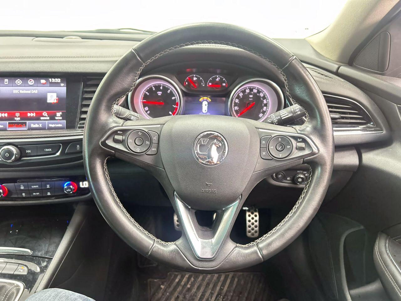 Vauxhall Insignia view 19