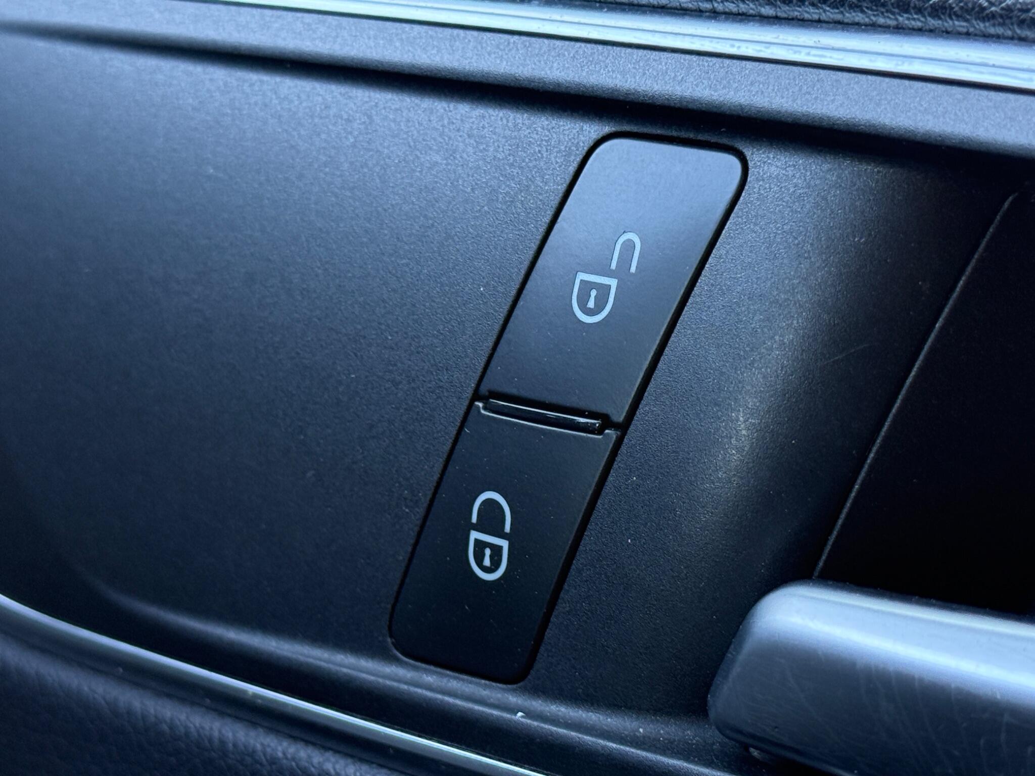 Mercedes-Benz B Class - Image 78
