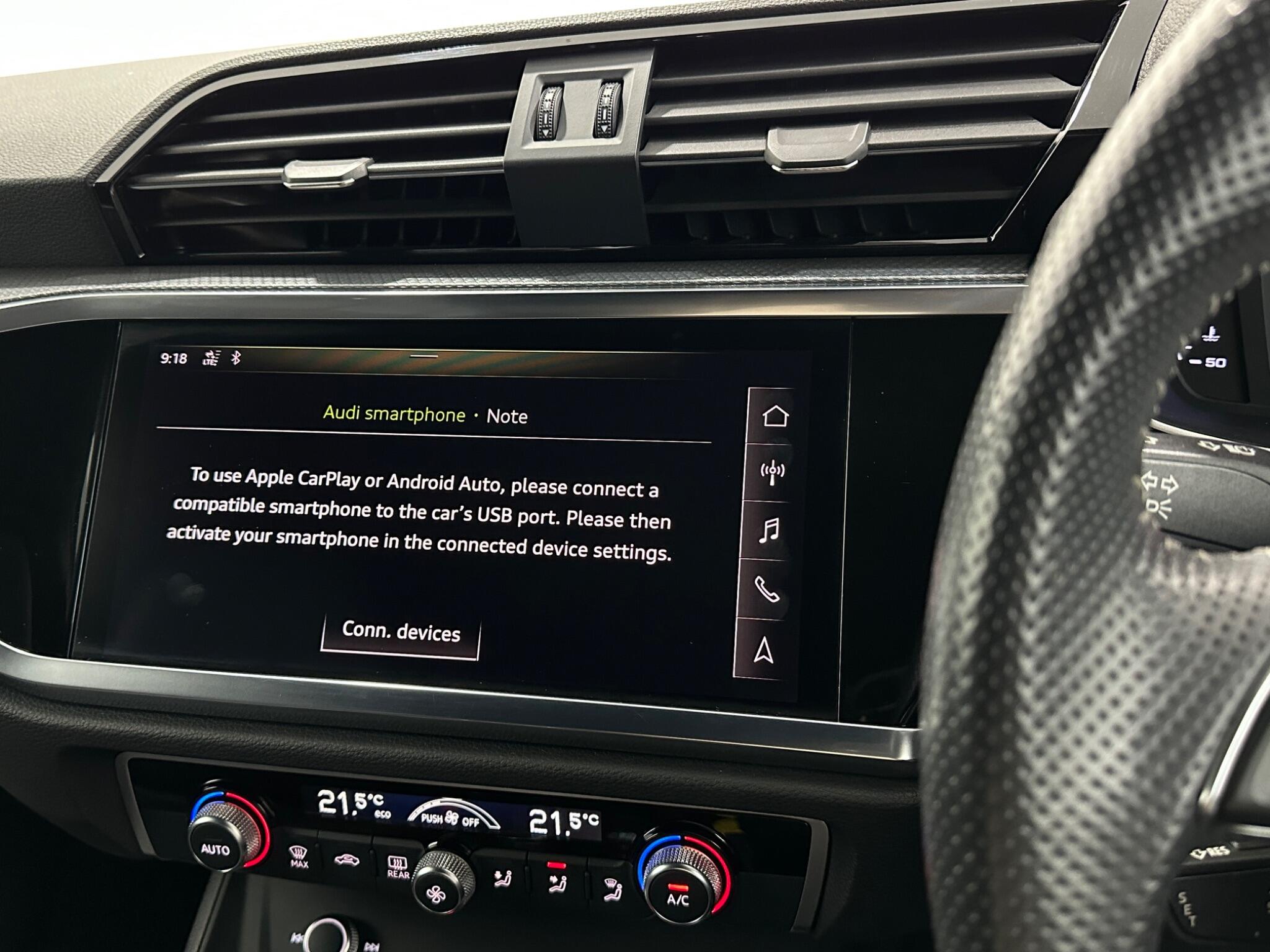 Audi Q3 view 23
