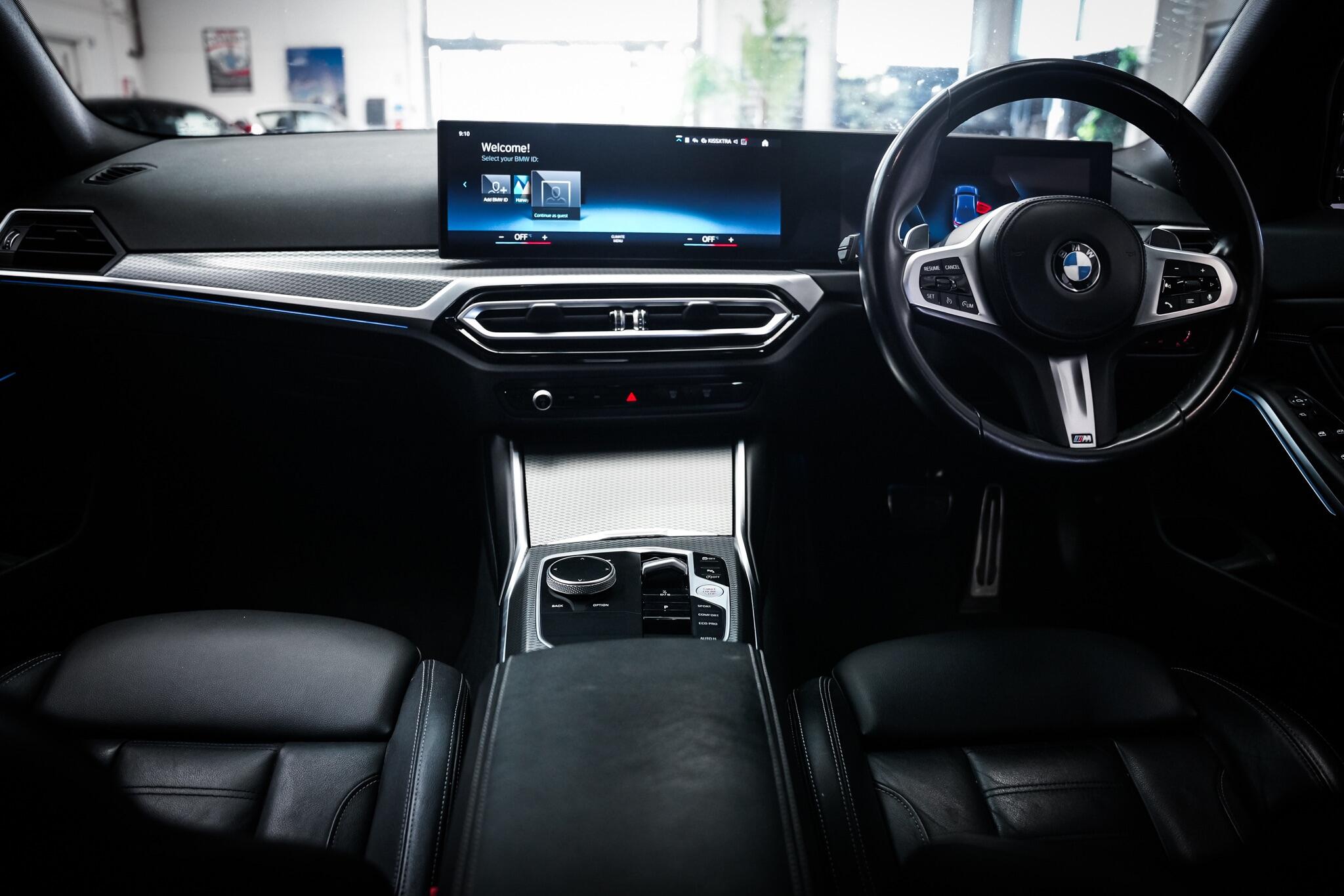 BMW 3 Series view 21