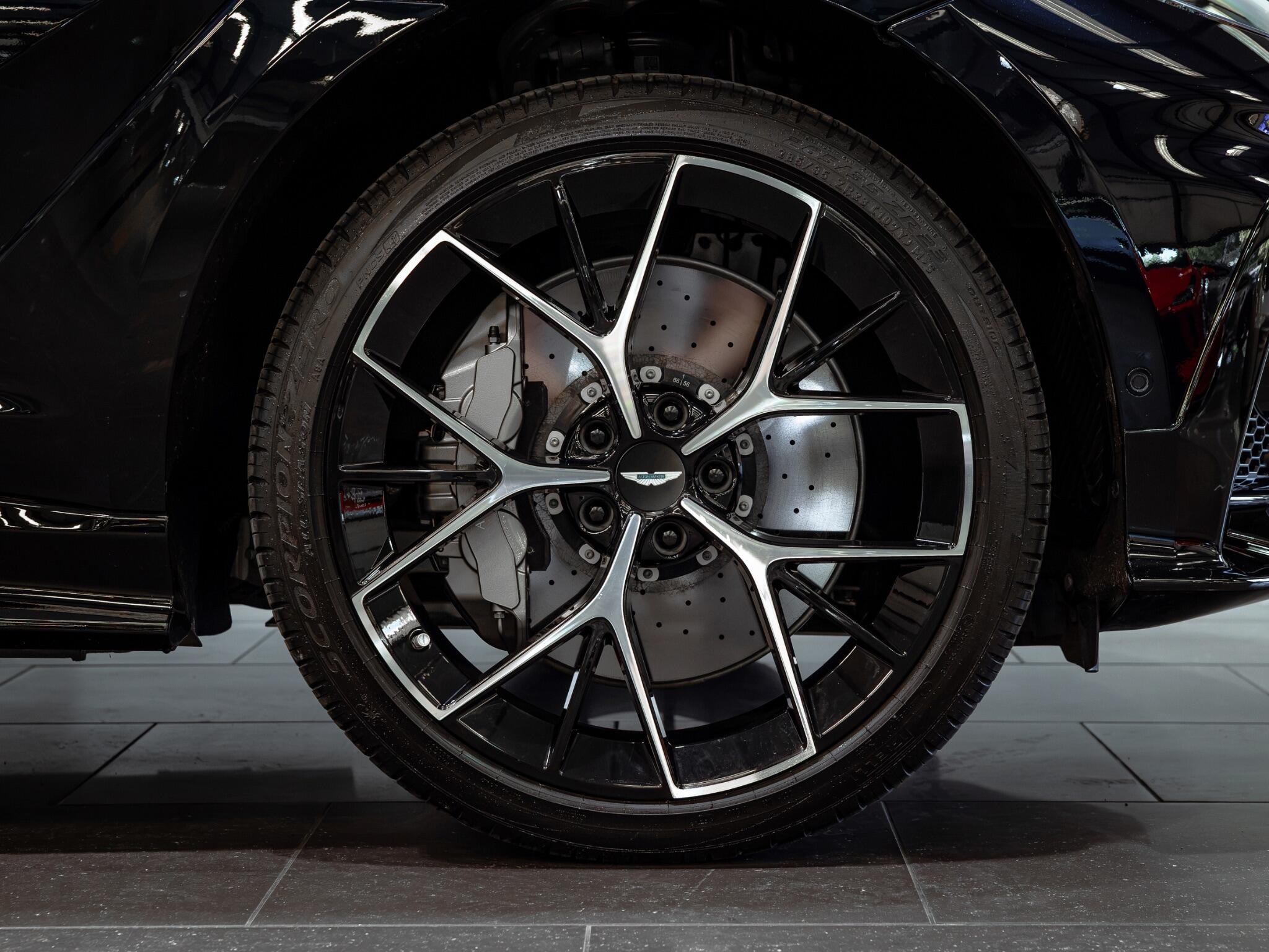 Aston Martin DBX view 3