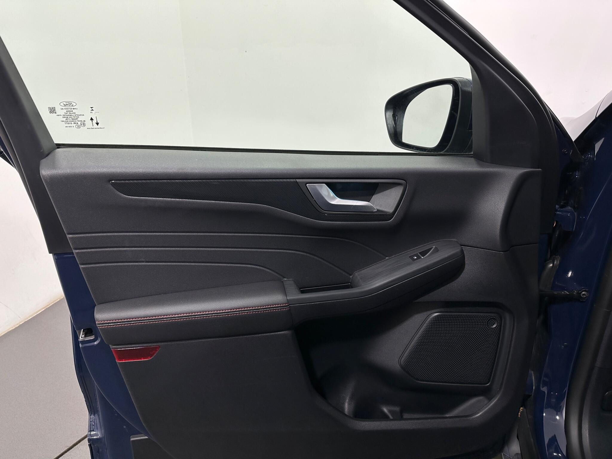 Ford Kuga view 36