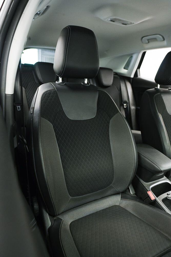 Vauxhall Grandland X view 13
