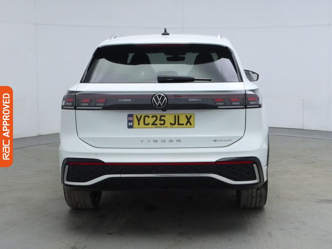 Volkswagen Tiguan view 9