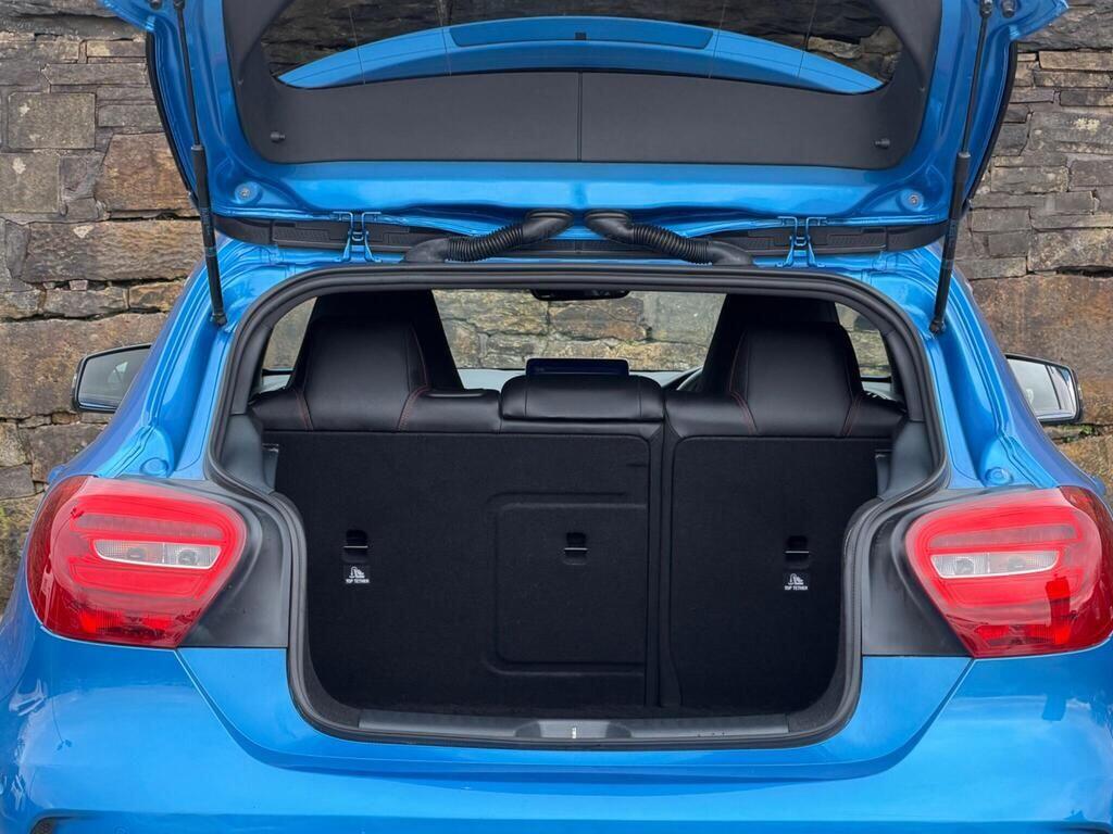 Mercedes-Benz A-Class view 37