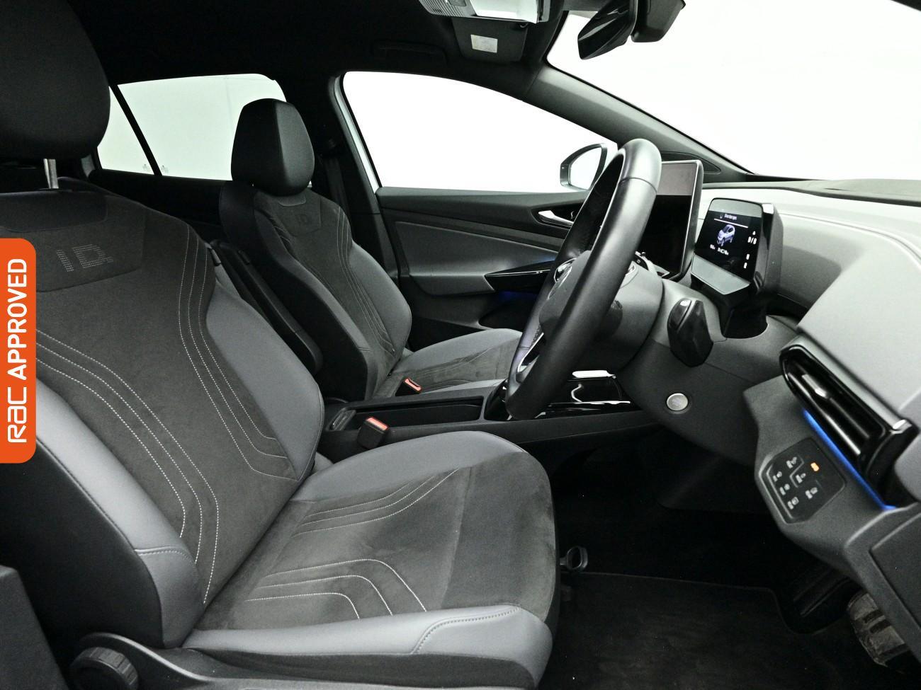 Volkswagen Id.4 view 13