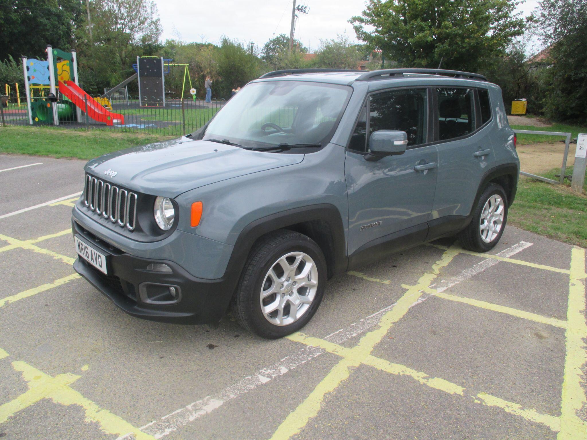 Jeep Renegade view 26