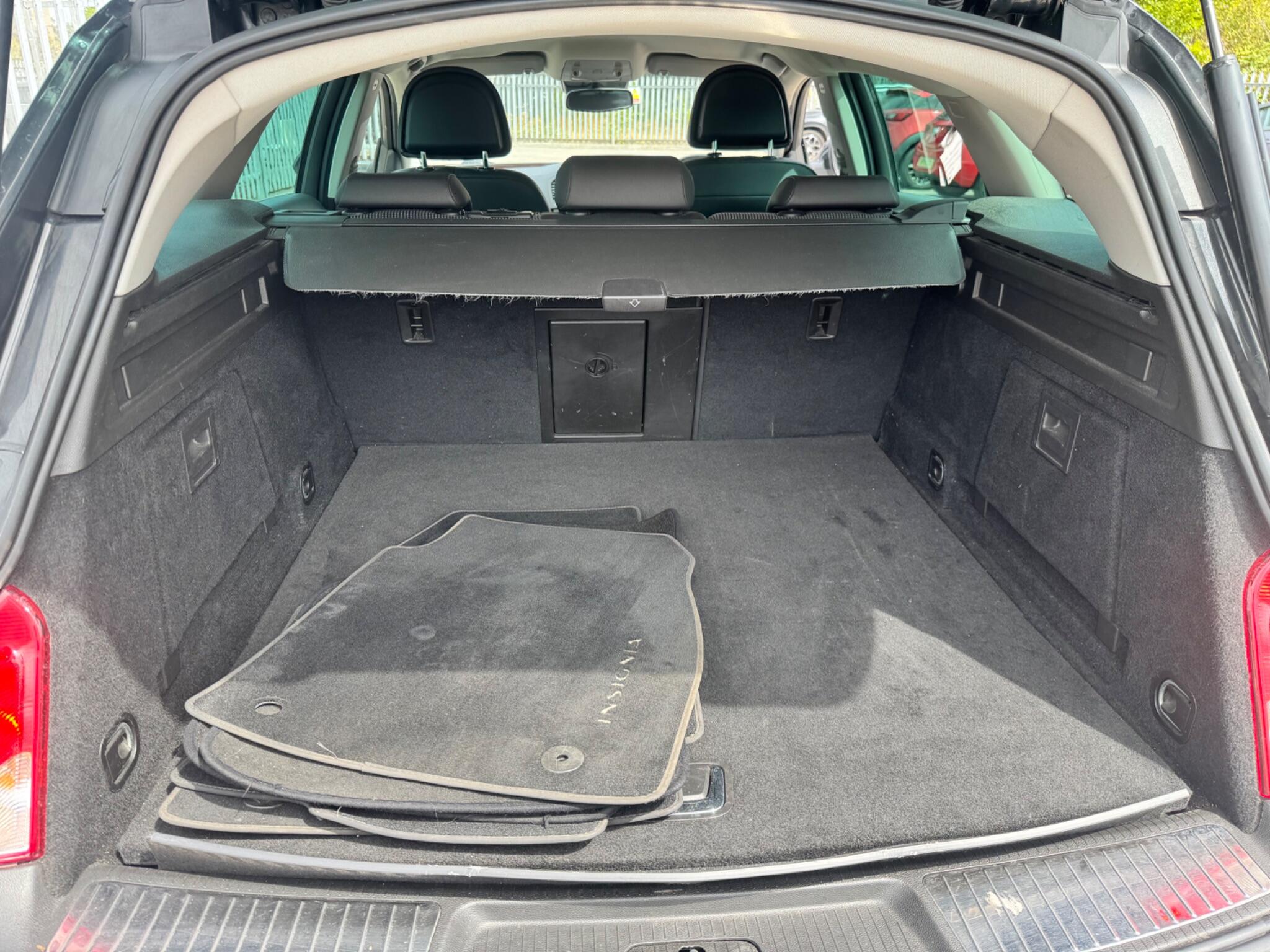 Vauxhall Insignia view 46