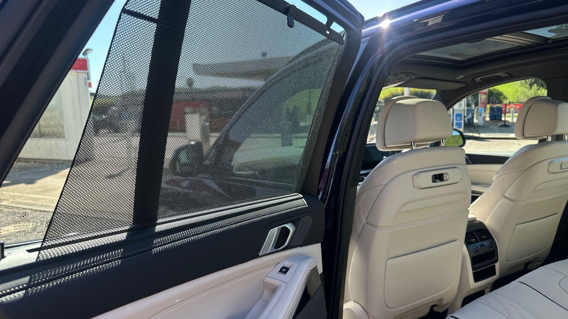 BMW X5 view 27
