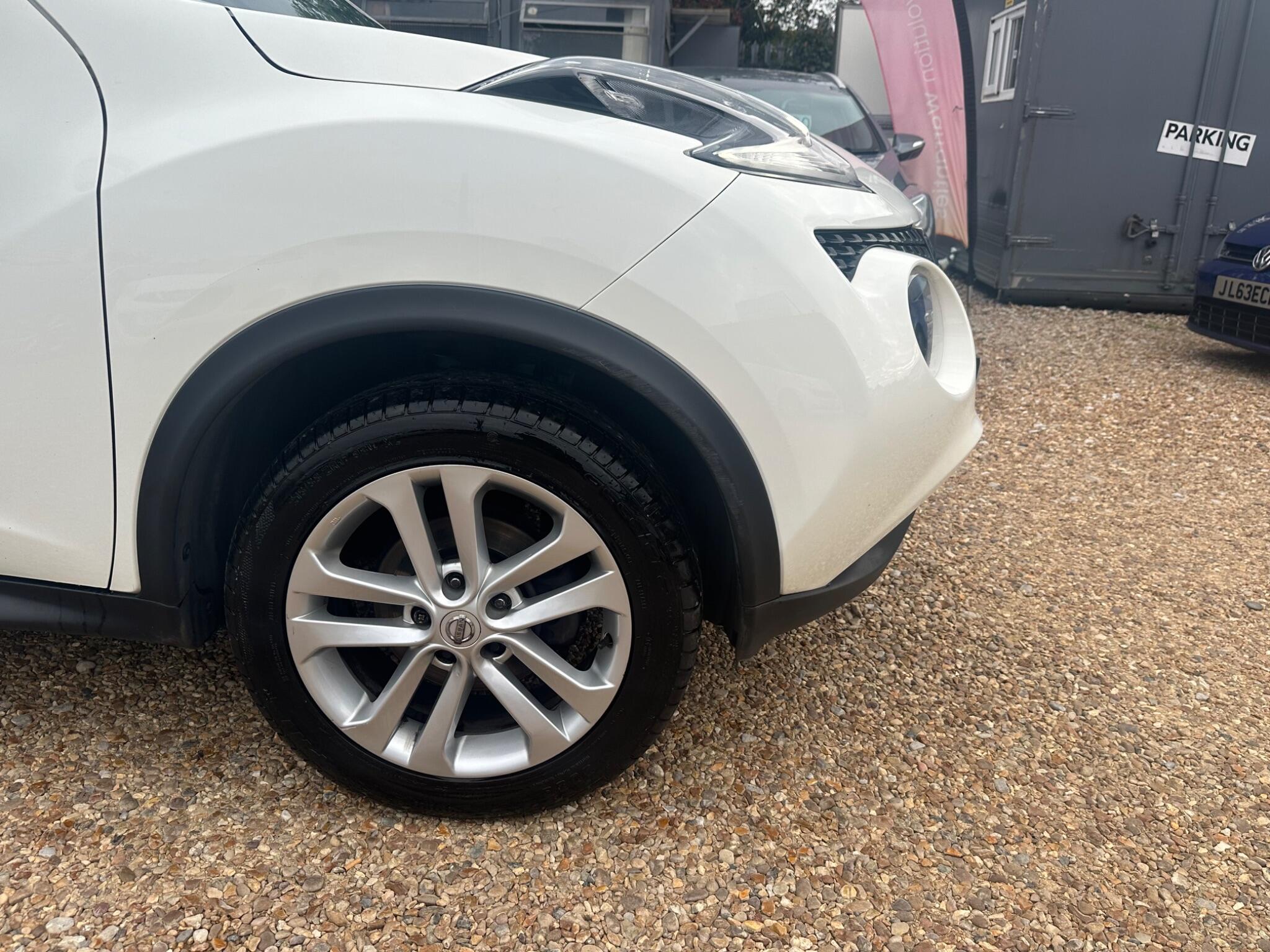 Nissan Juke view 22