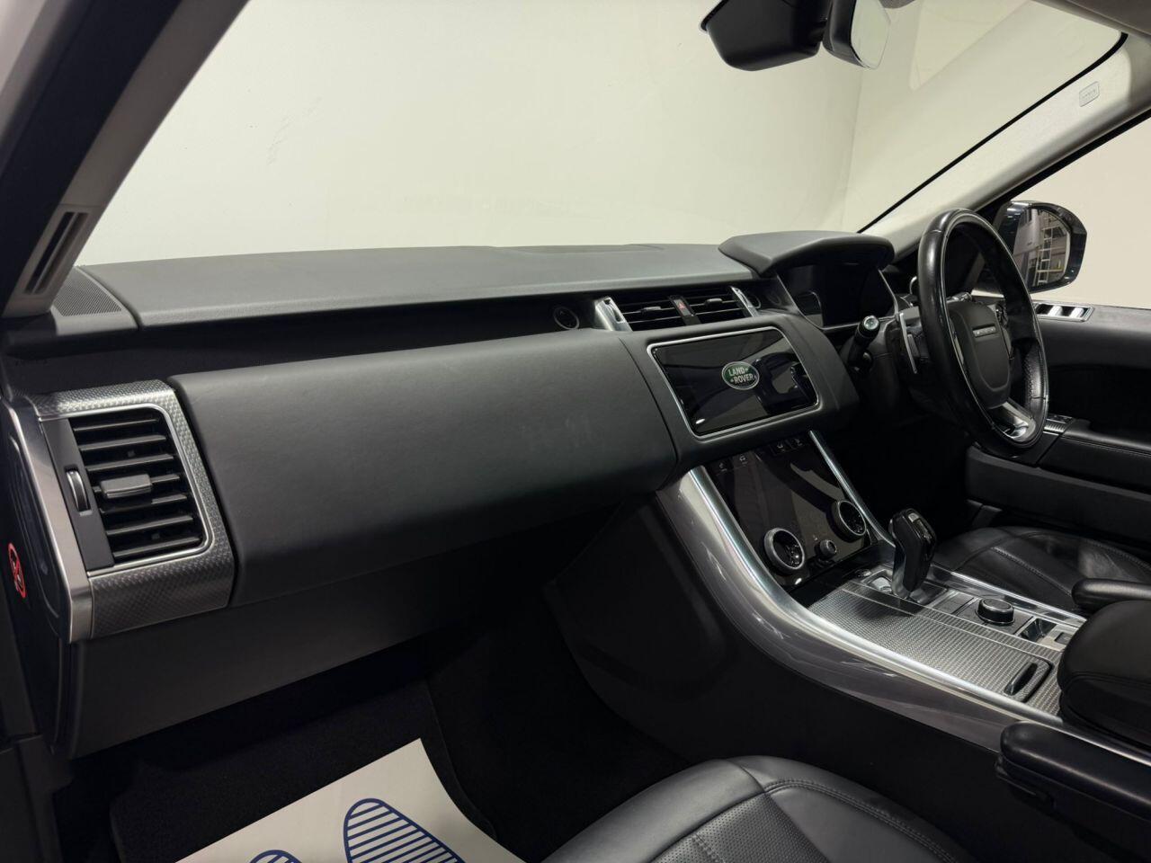 Land Rover Range Rover Sport view 19