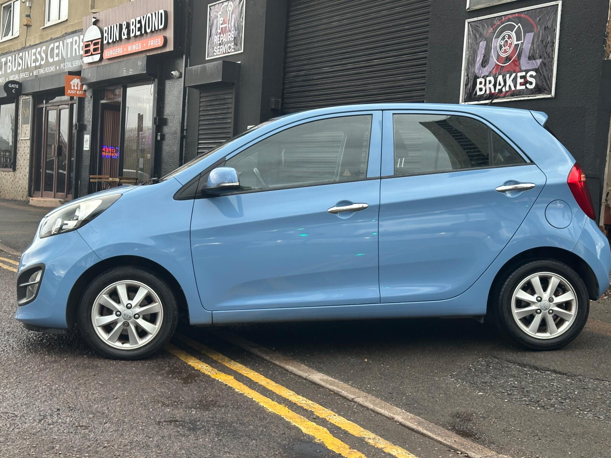 Kia Picanto view 6