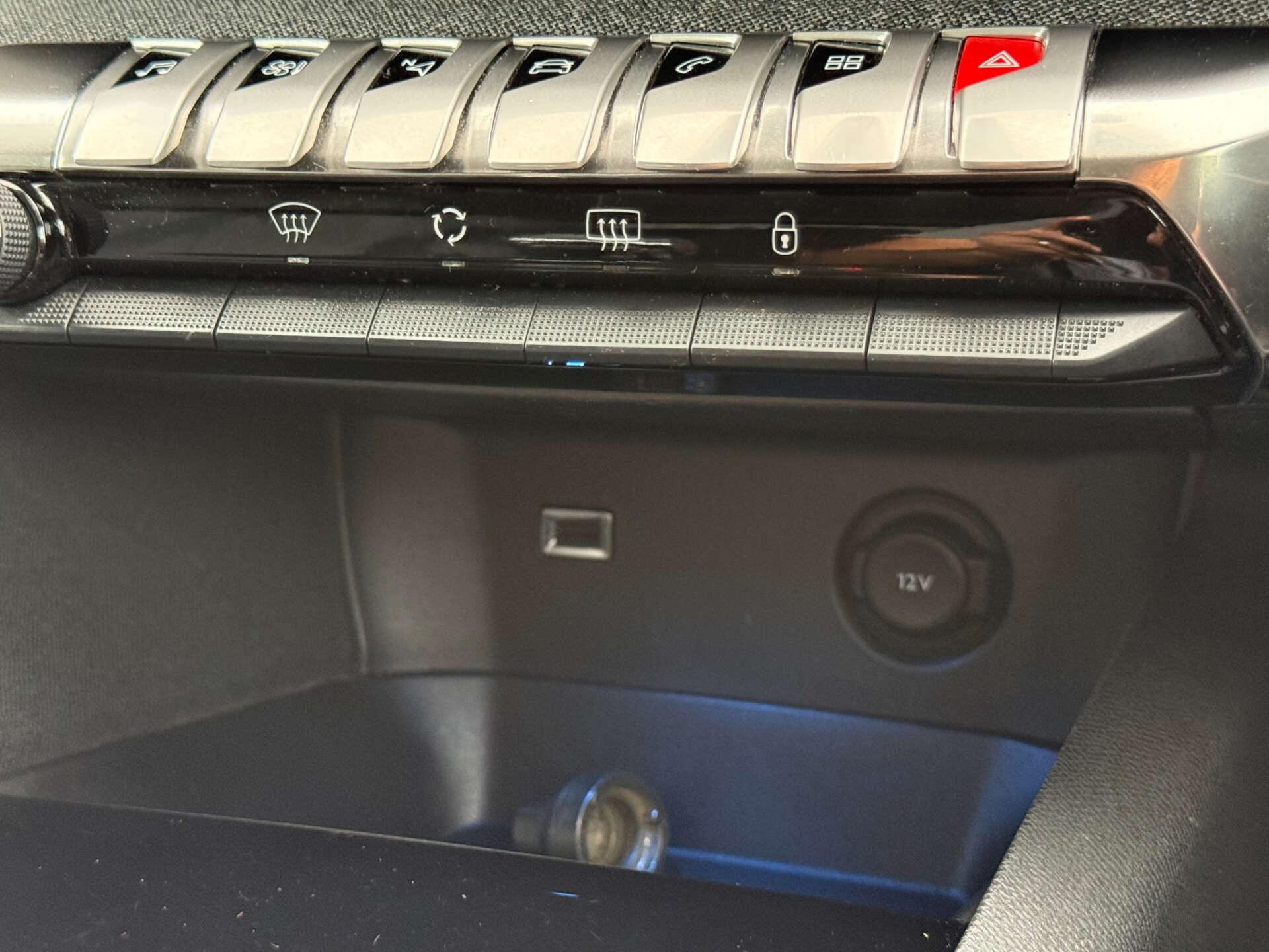 Peugeot 3008 view 52