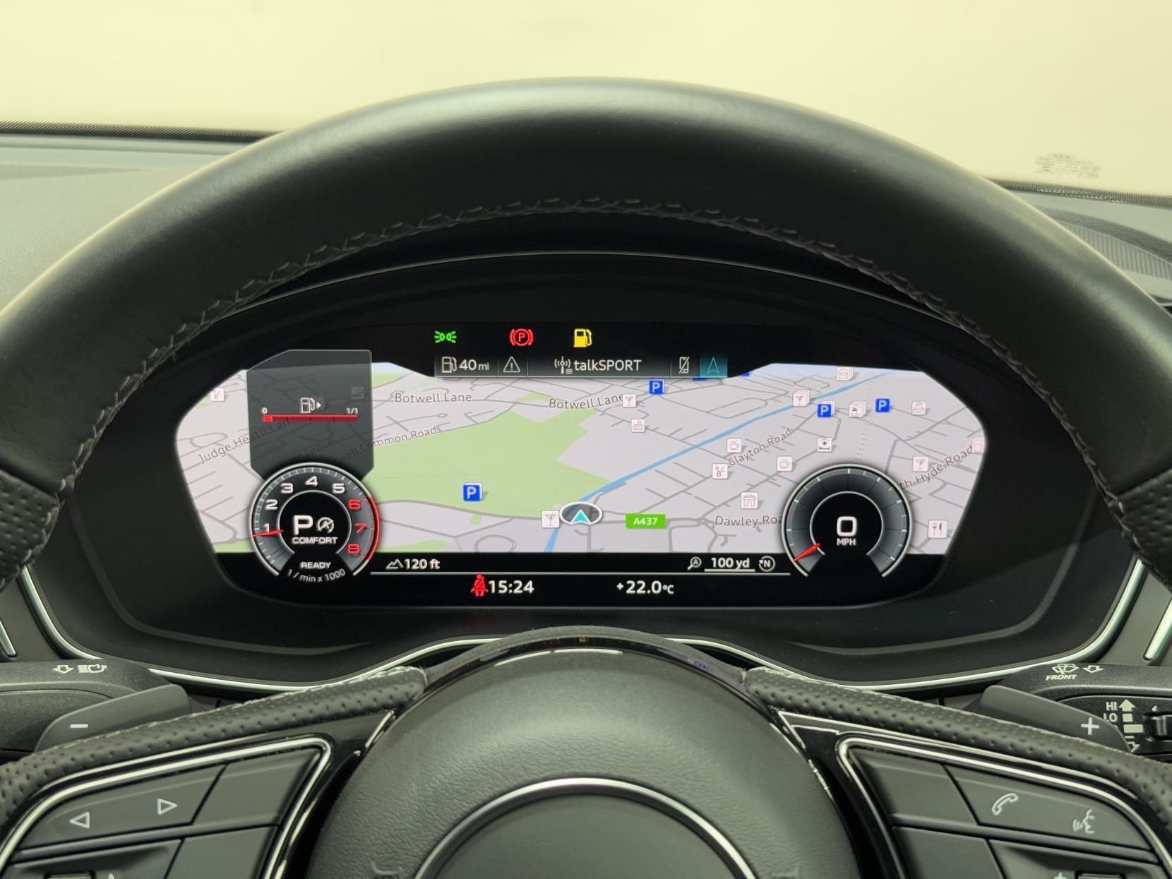 Audi A4 Avant view 30
