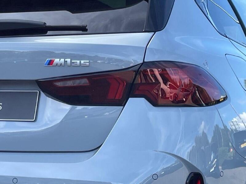 BMW 1 Series view 48