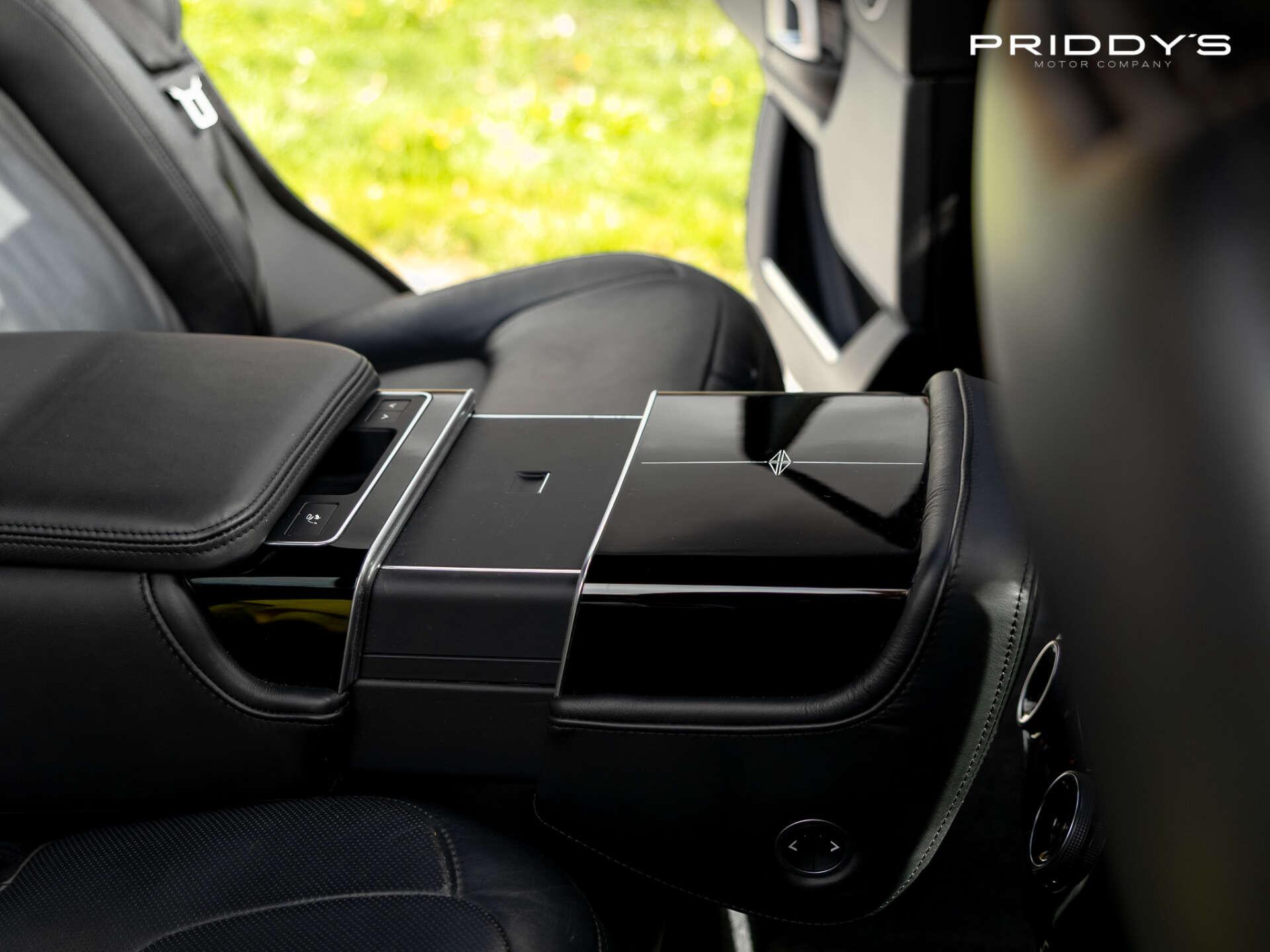 Land Rover Range Rover view 28
