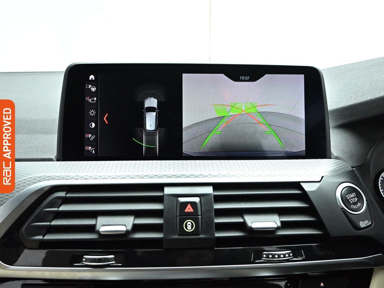 BMW X3 view 16