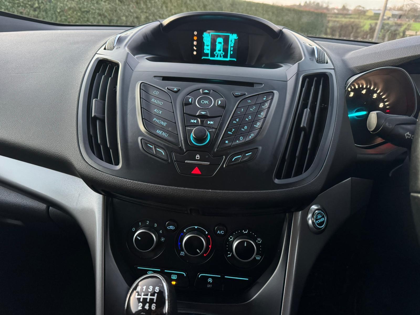 2014 Ford Kuga image 17