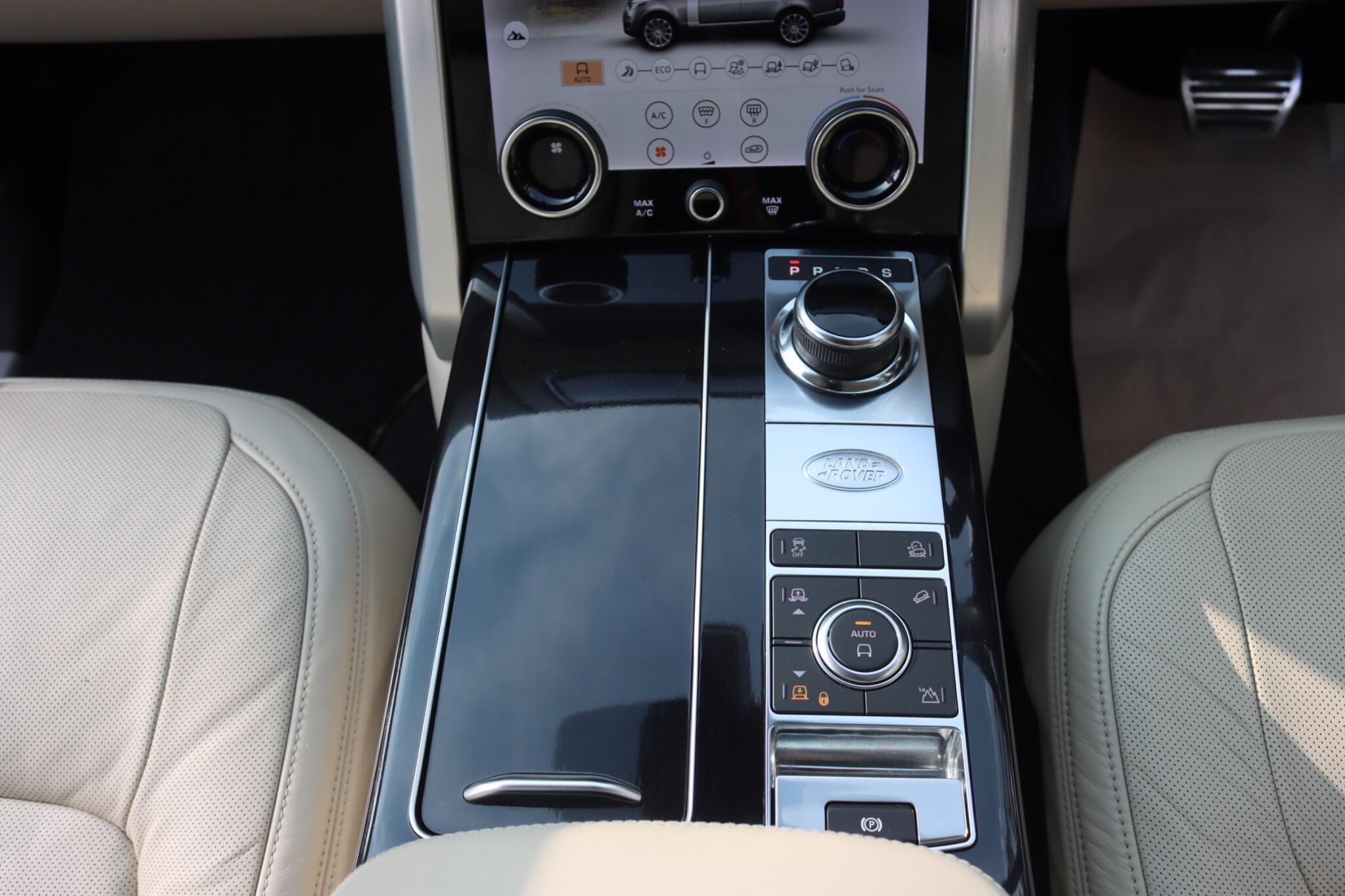 Land Rover Range Rover view 60