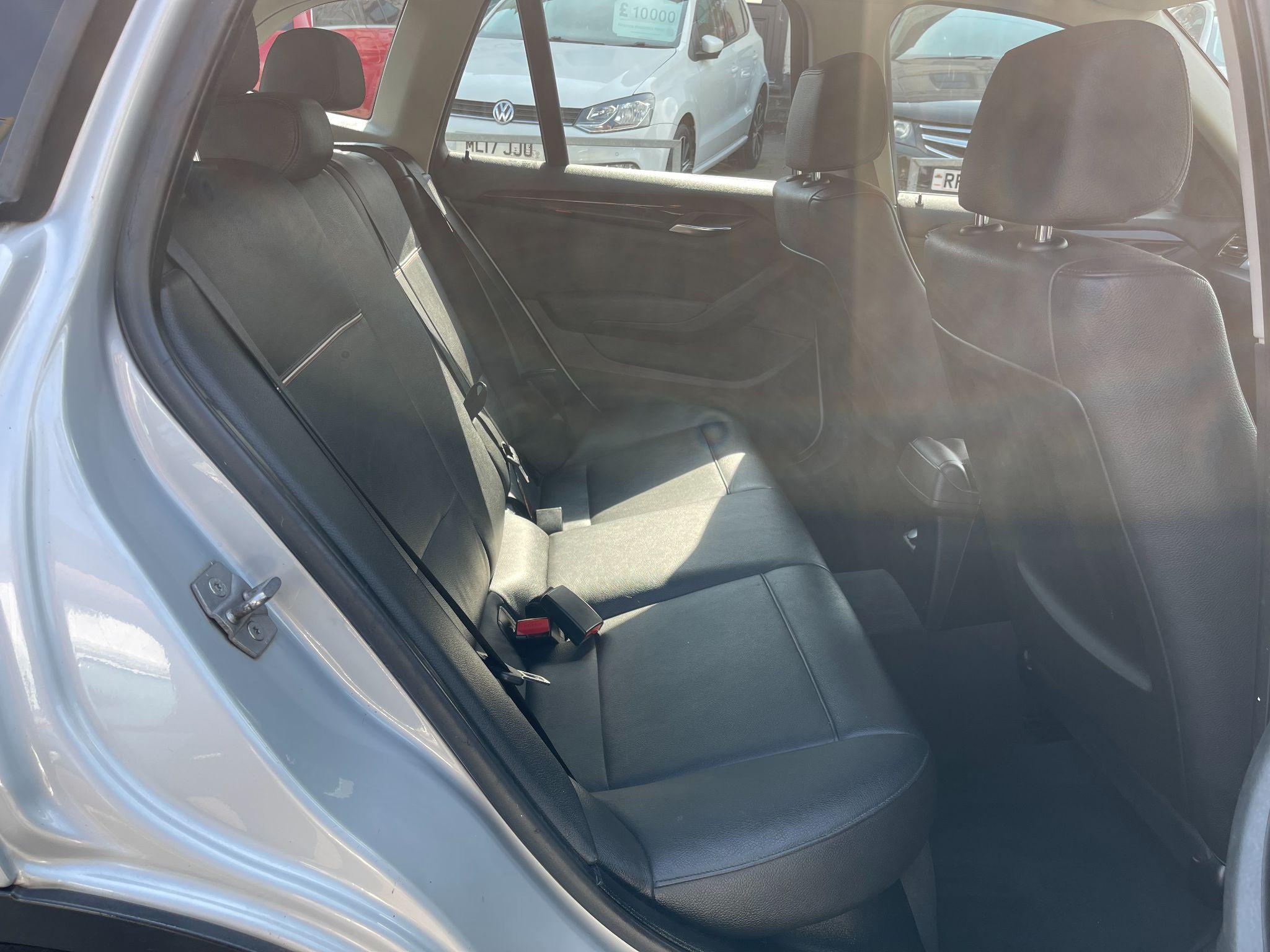 BMW X1 view 33
