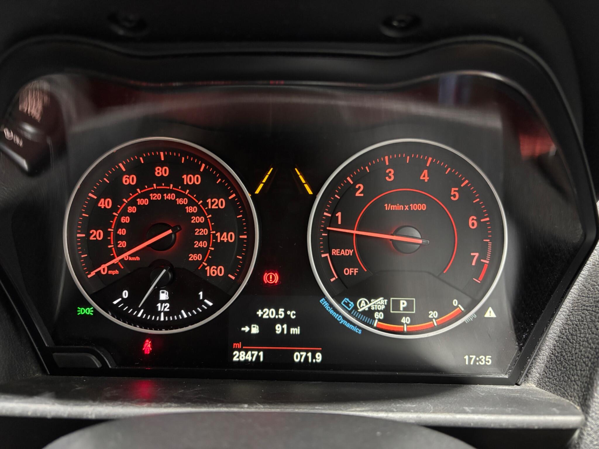 BMW 1 Series view 36
