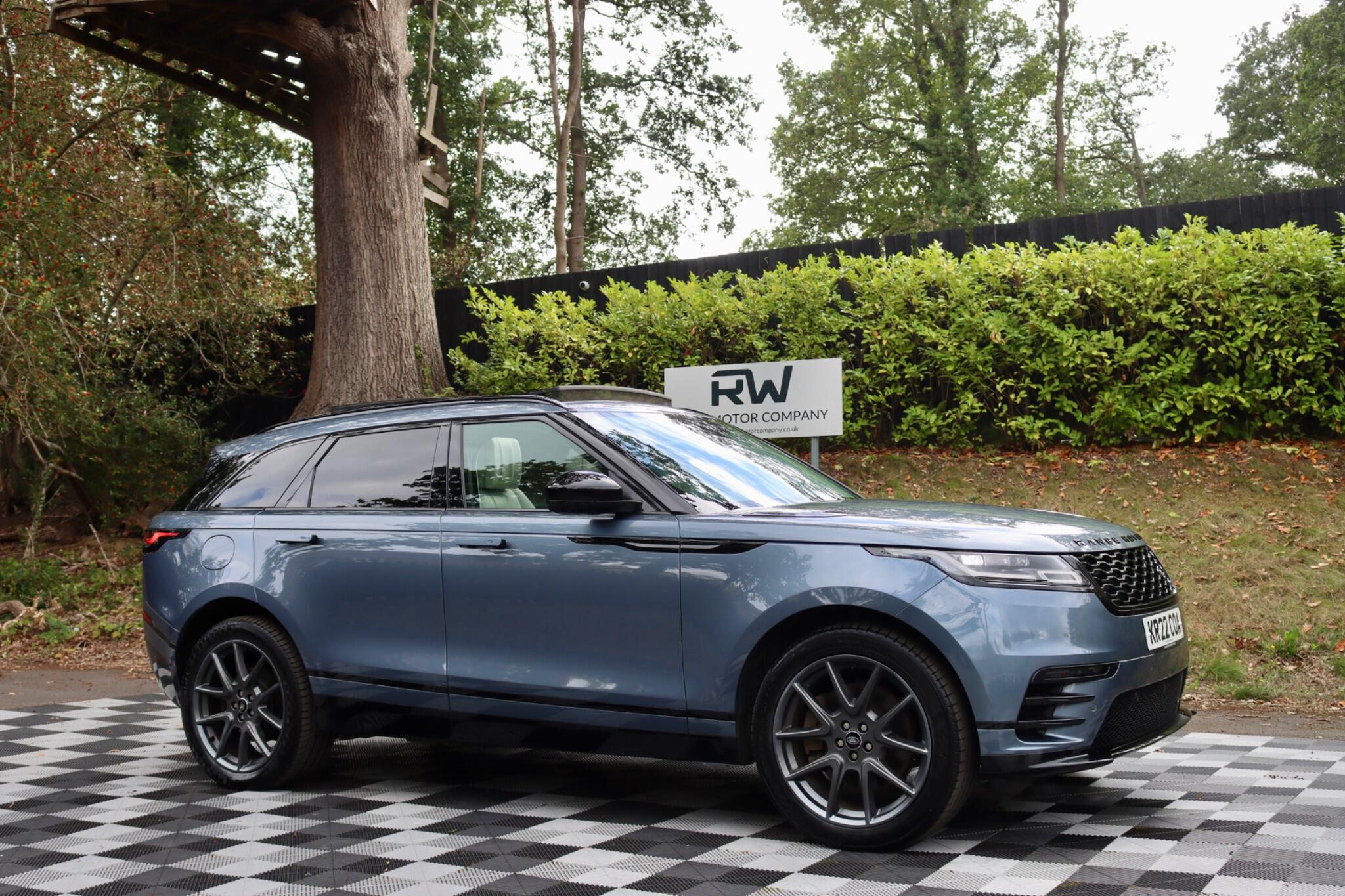 Land Rover Range Rover Velar view 38
