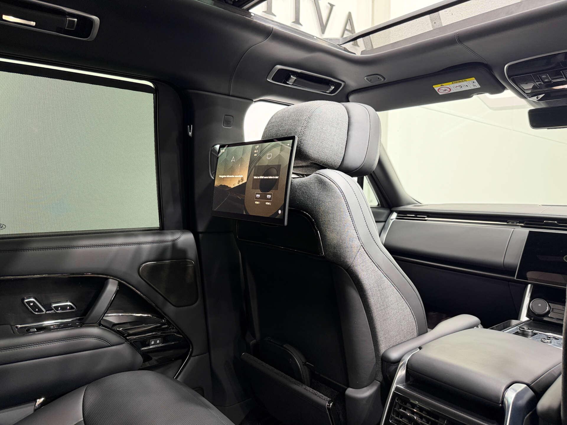 Land Rover Range Rover view 19