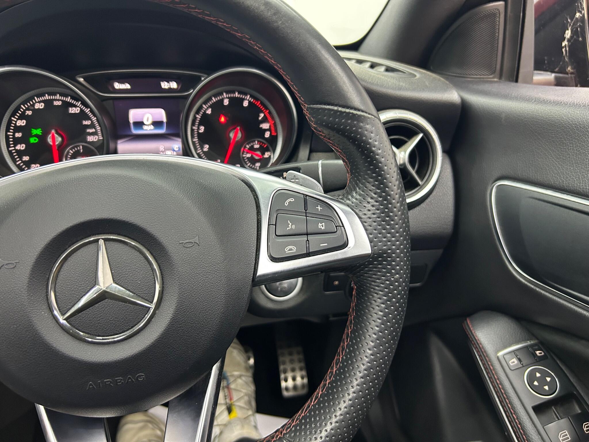 Mercedes-Benz Cla view 21