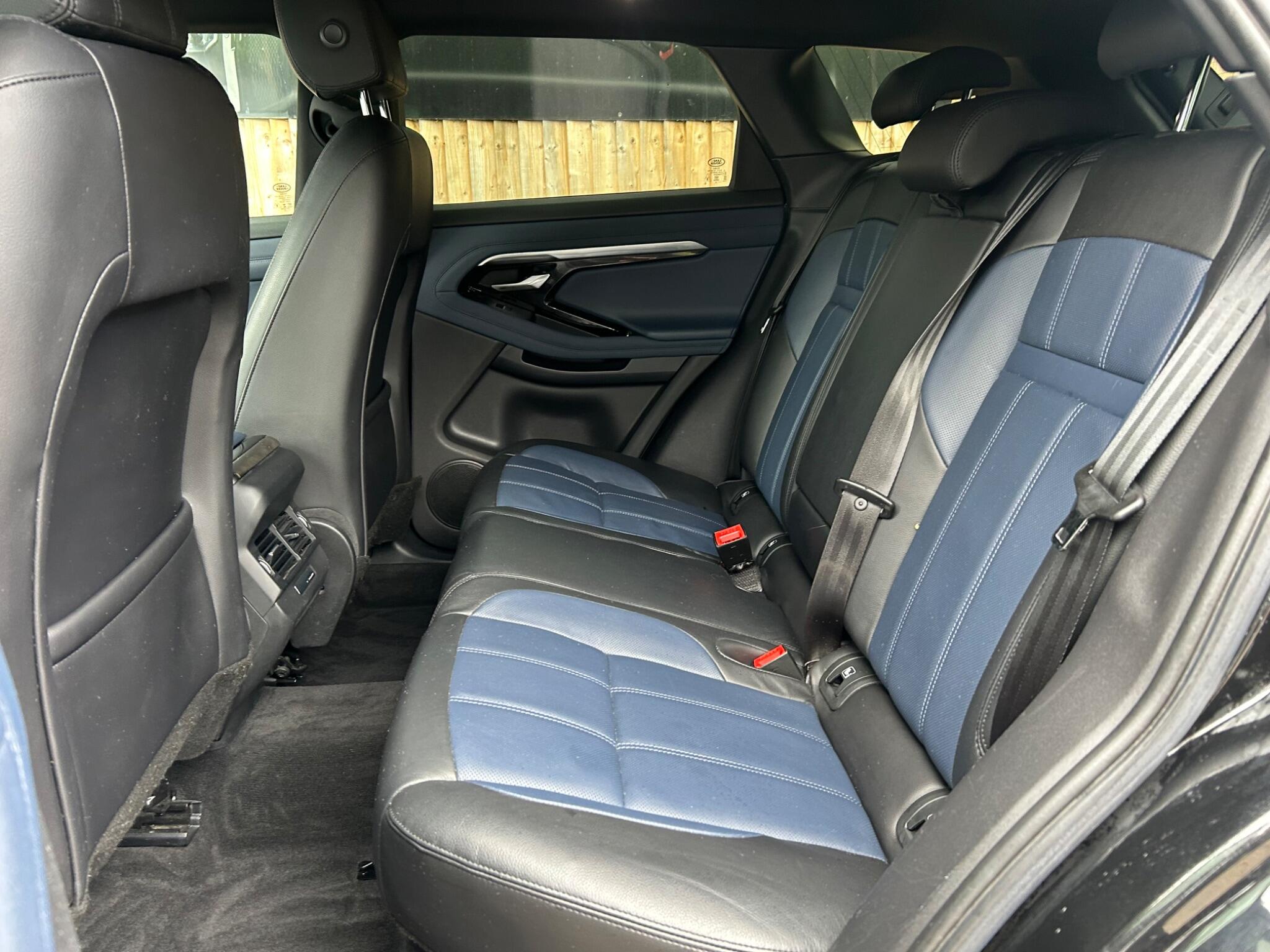 Land Rover Range Rover Evoque view 35