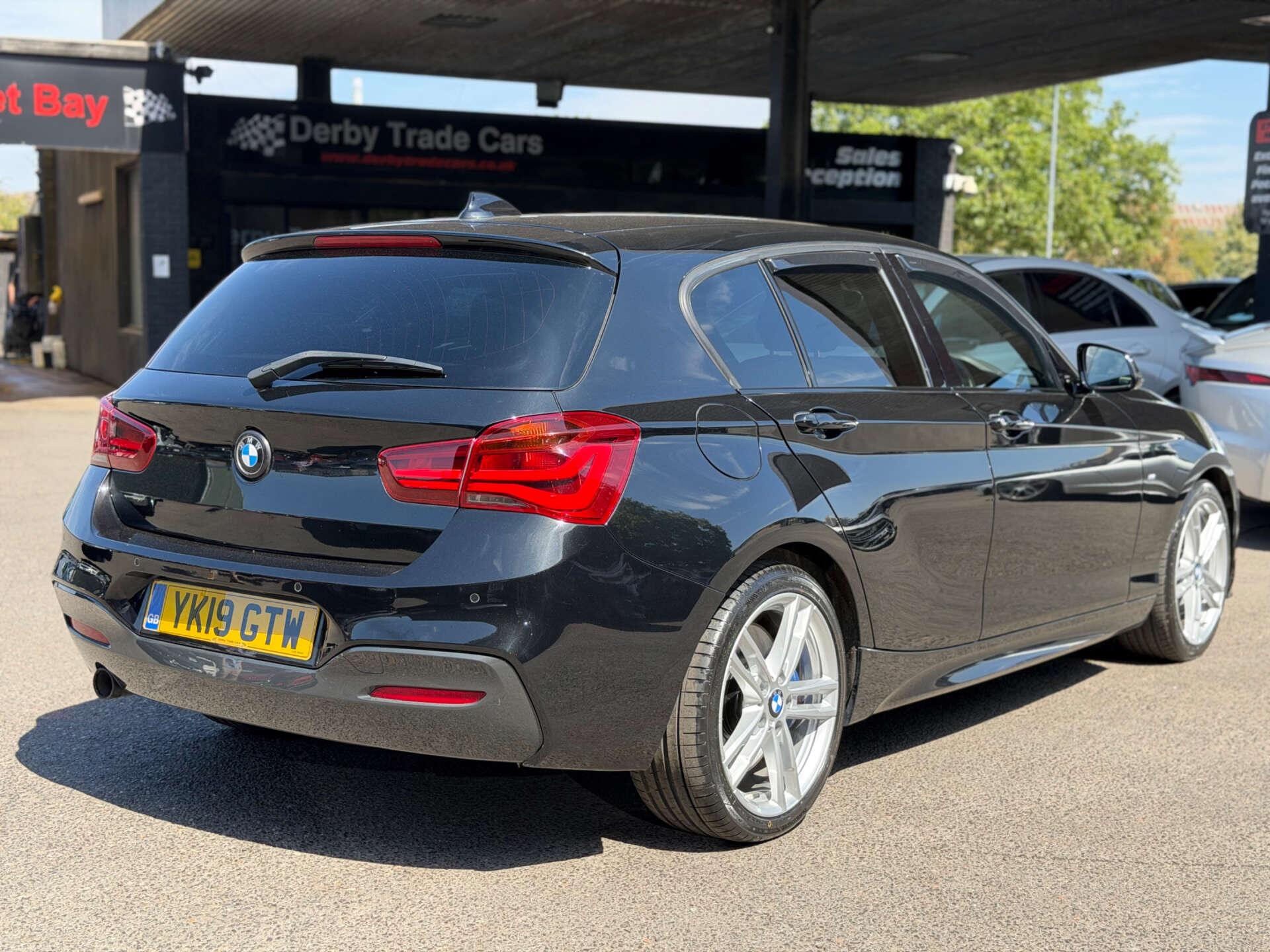 BMW 1 Series view 2