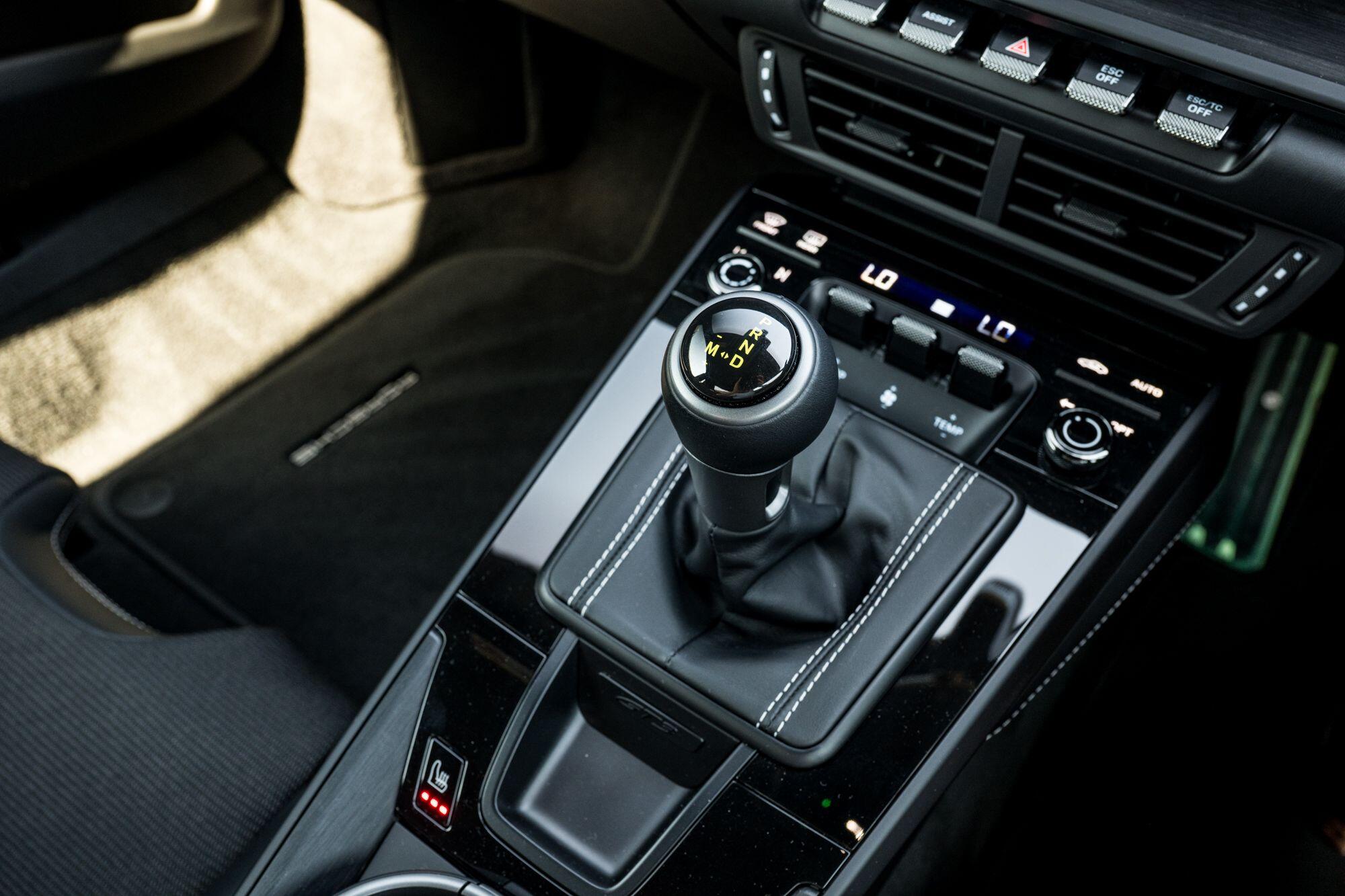 Porsche 911 view 49