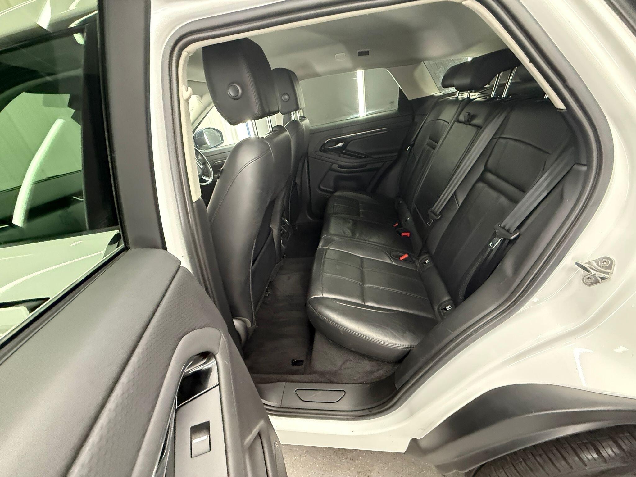 Land Rover Range Rover Evoque view 27