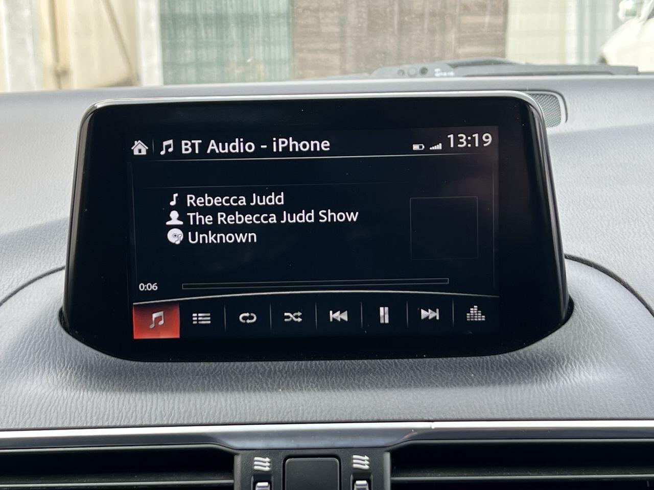 Mazda Skyactiv-G view 40
