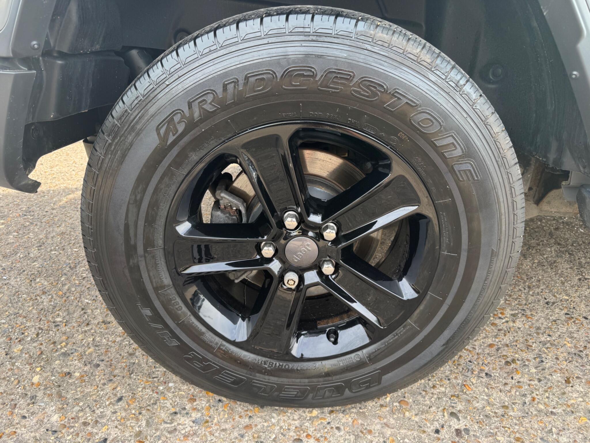 Jeep Wrangler view 37