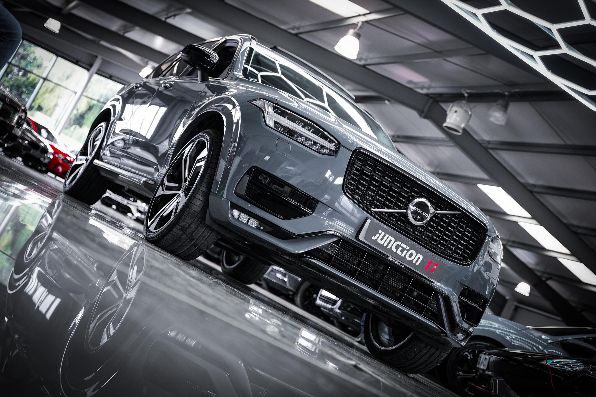 Volvo XC90 view 34