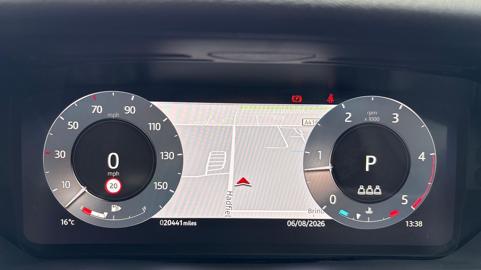 Land Rover Range Rover Velar view 16