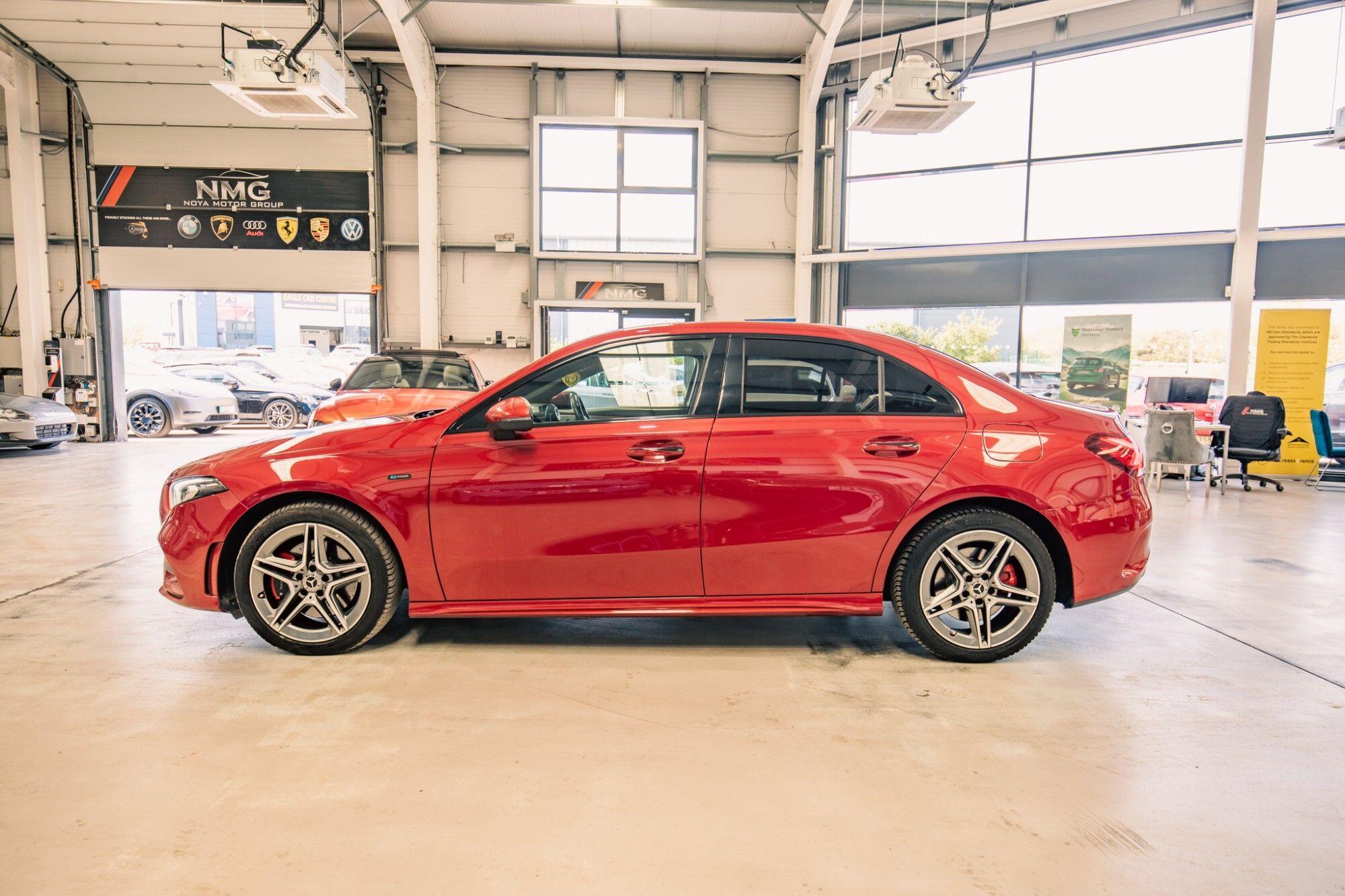 Mercedes-Benz A-Class view 27