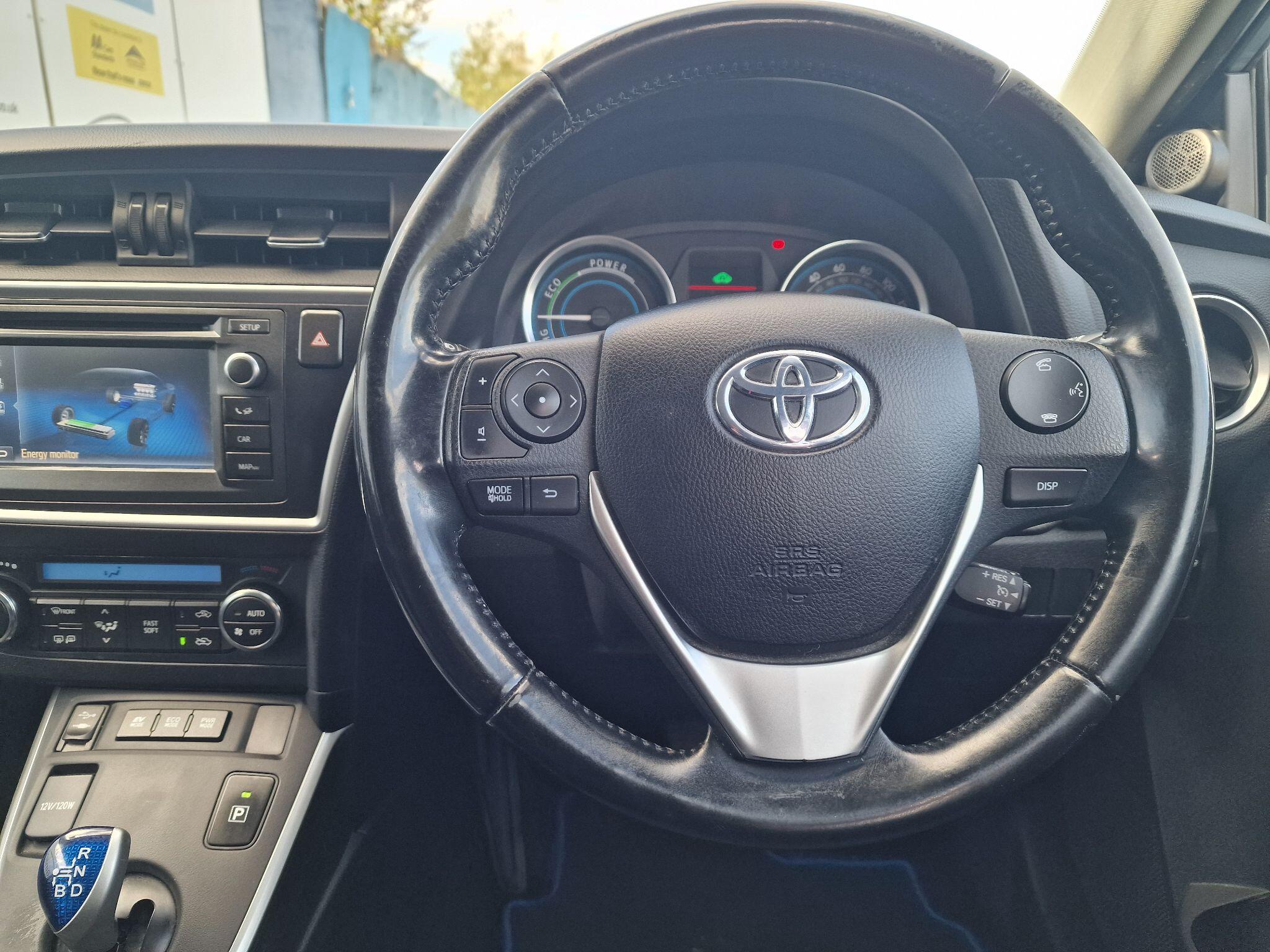 Toyota Auris view 55
