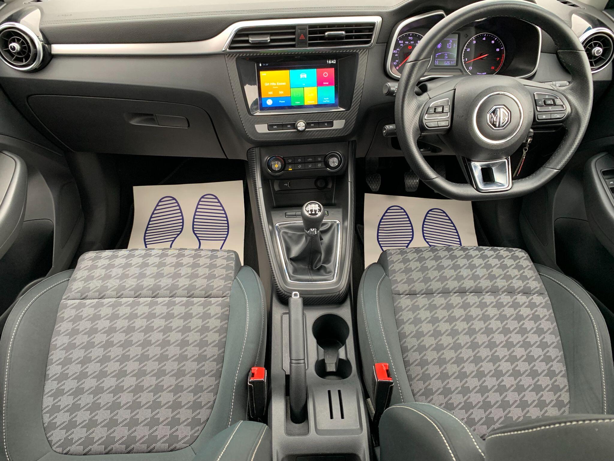 MG MG ZS view 15