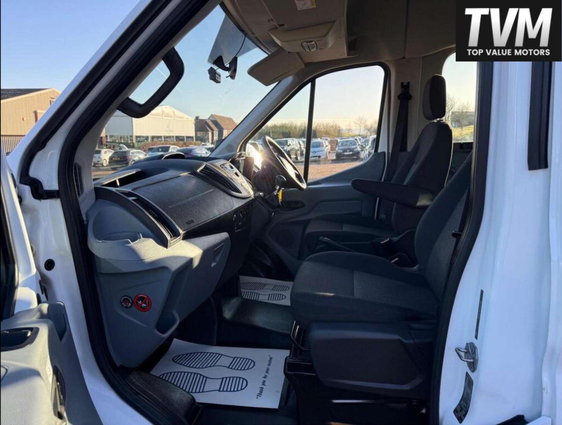 Ford Transit view 15