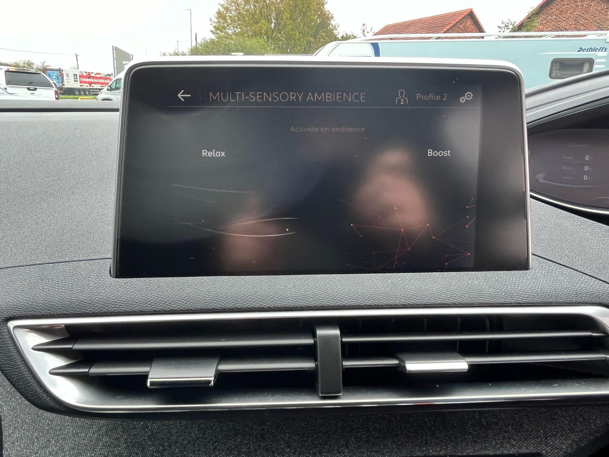 Peugeot 3008 view 32