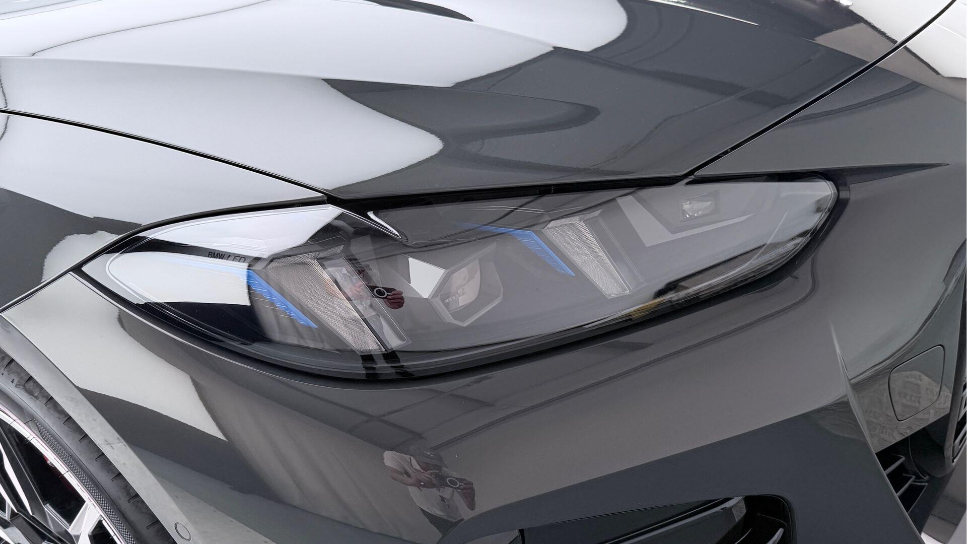 BMW I4 view 22