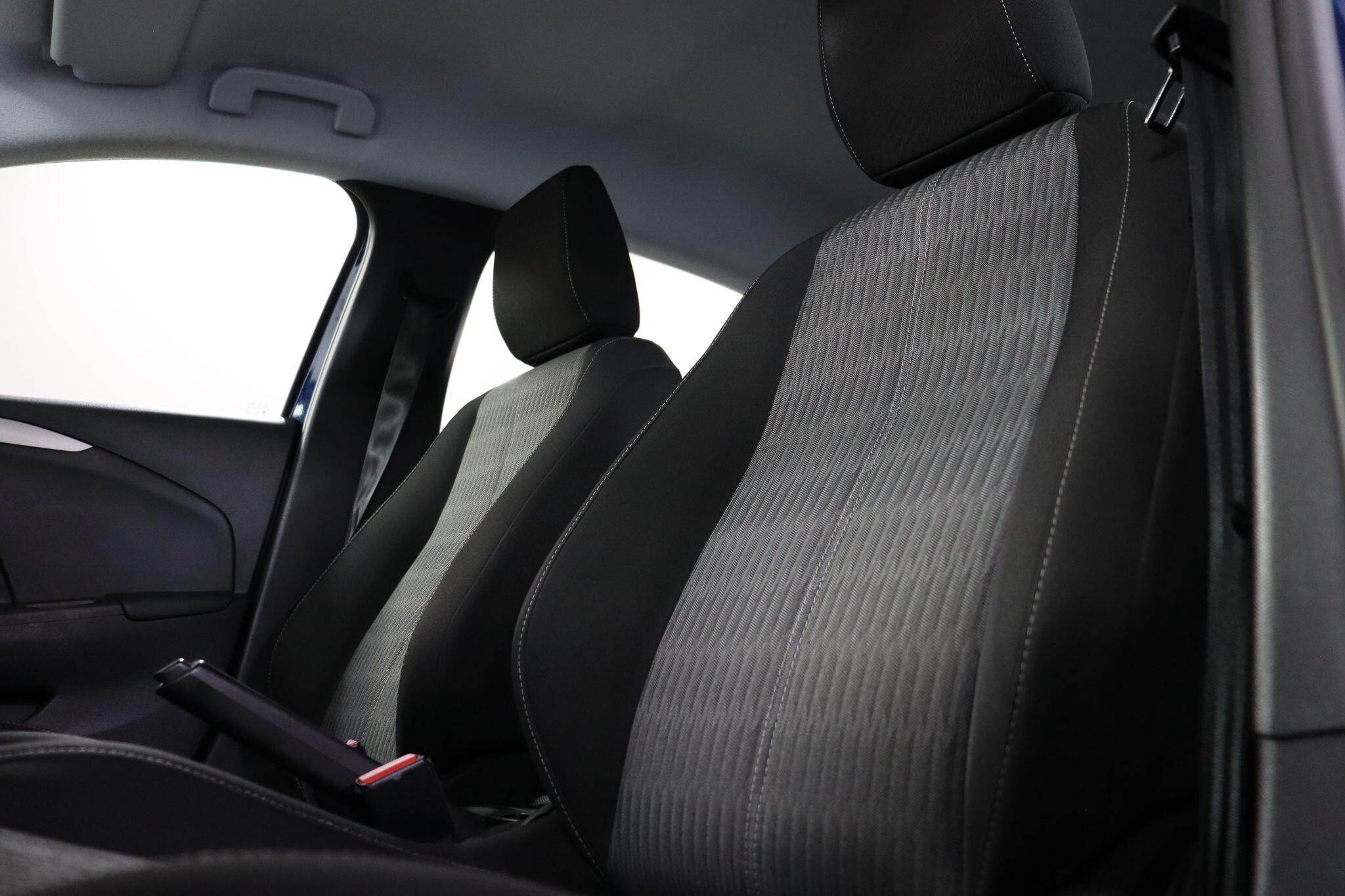 Vauxhall Corsa view 35