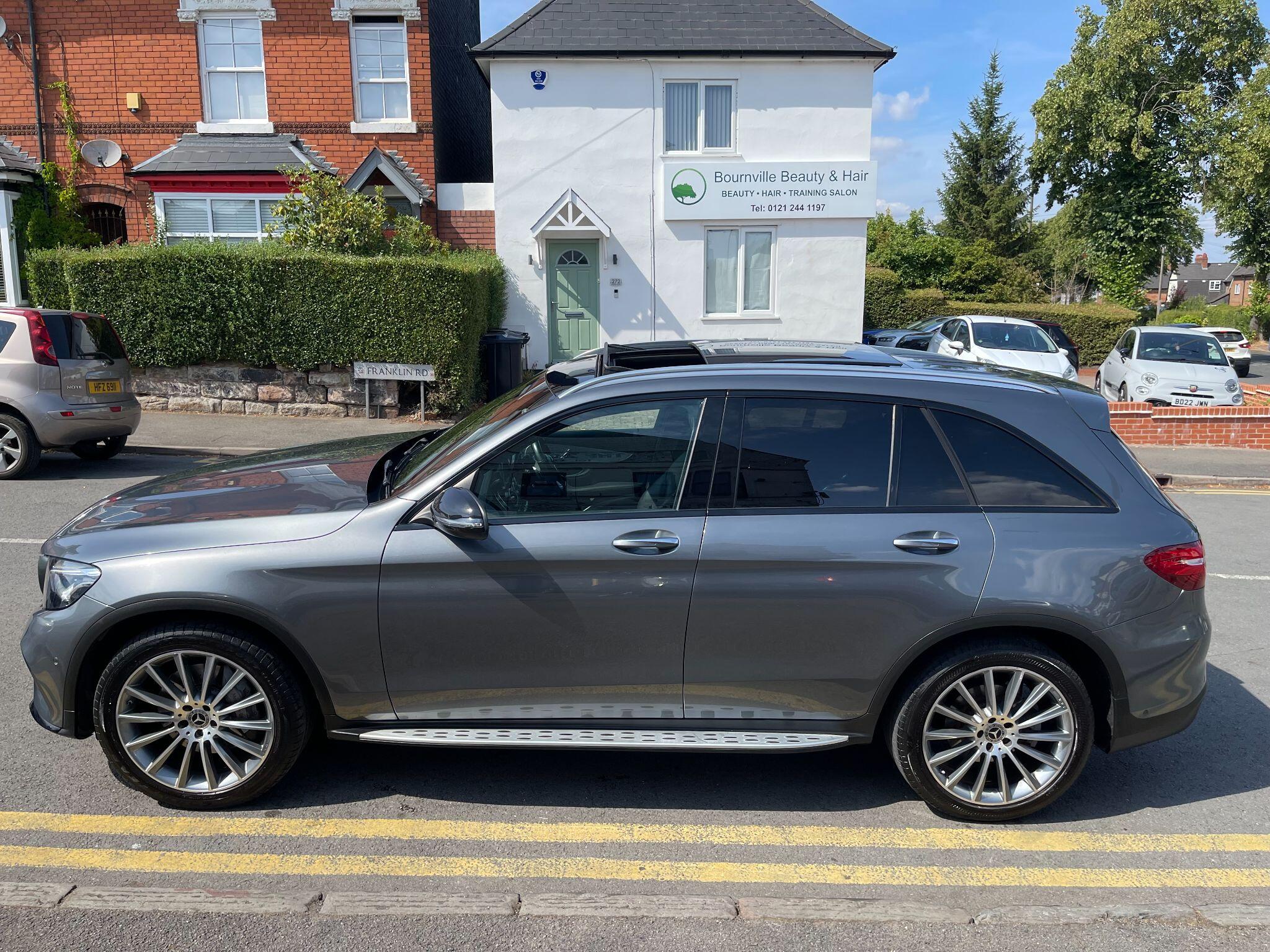 Mercedes-Benz GLC view 23